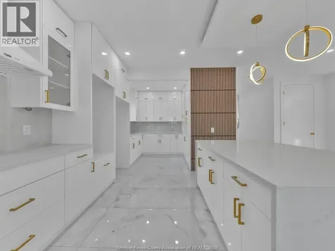 3672 Sutton Avenue Windsor ON N9E 0B3
