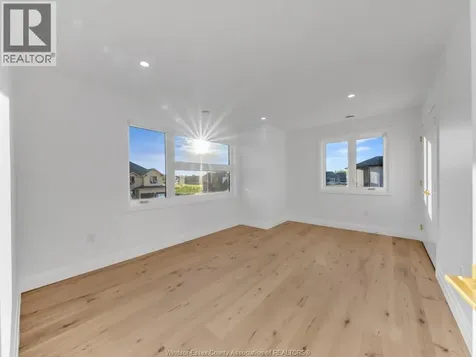 3672 Sutton Avenue Windsor ON N9E 0B3