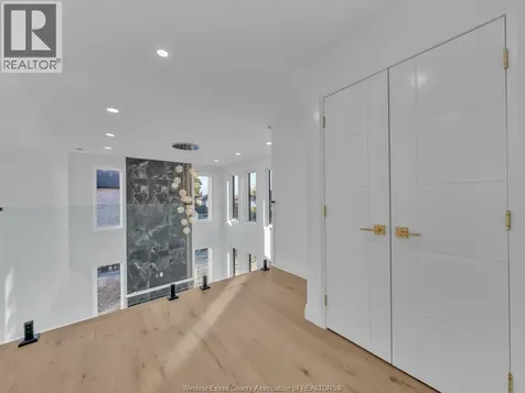 3672 Sutton Avenue Windsor ON N9E 0B3