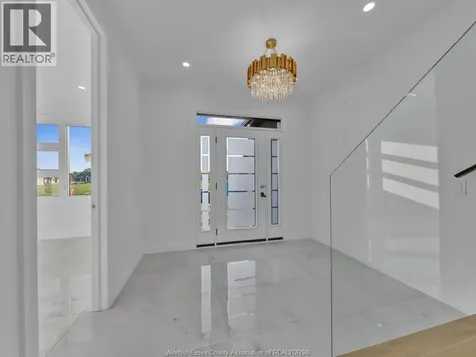 3672 Sutton Avenue Windsor ON N9E 0B3