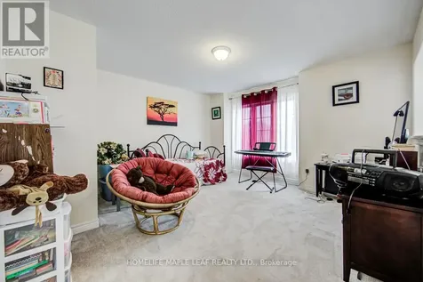 244 Johnson Drive Shelburne ON L9V 3V7