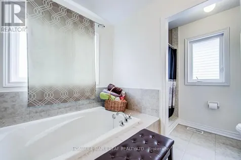 244 Johnson Drive Shelburne ON L9V 3V7