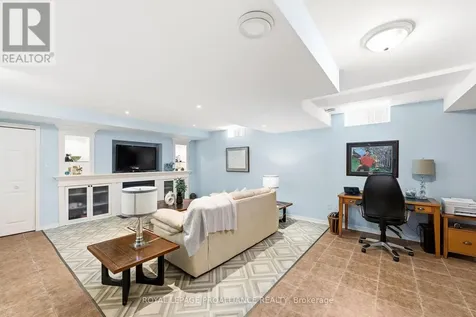 854 Munson Crescent Cobourg ON K9A 5P2