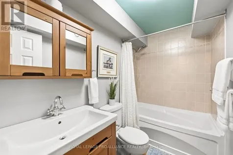 854 Munson Crescent Cobourg ON K9A 5P2