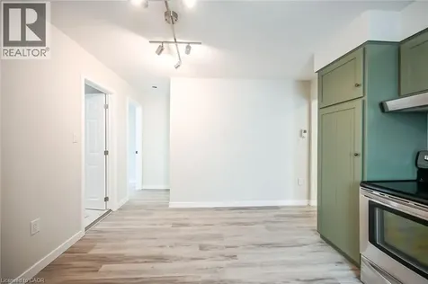 43 Mahony Avenue Hamilton ON L8H 3C3
