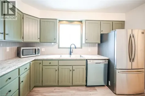 43 Mahony Avenue Hamilton ON L8H 3C3