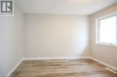 43 Mahony Avenue Hamilton ON L8H 3C3