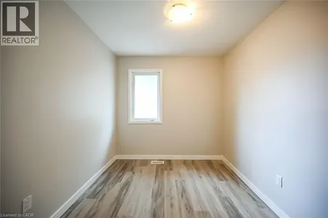43 Mahony Avenue Hamilton ON L8H 3C3