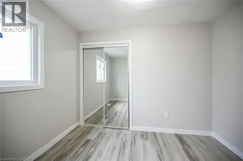 43 Mahony Avenue Hamilton ON L8H 3C3