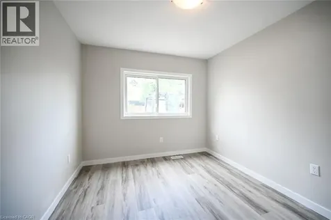 43 Mahony Avenue Hamilton ON L8H 3C3