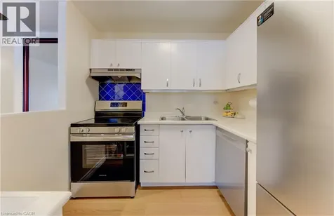 65 Highland Crescent Kitchener ON N2M 5M8