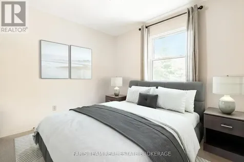 718 Henderson Drive Innisfil ON L9S 2J8
