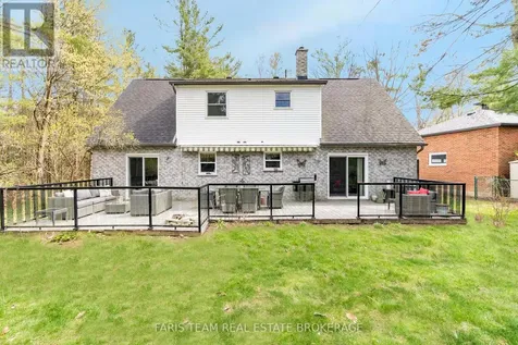 718 Henderson Drive Innisfil ON L9S 2J8