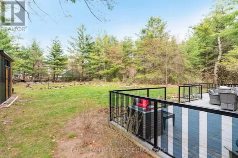 718 Henderson Drive Innisfil ON L9S 2J8