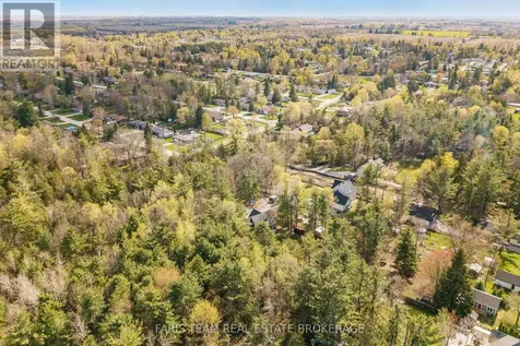 718 Henderson Drive Innisfil ON L9S 2J8
