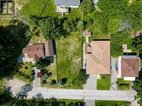 74 Forest Avenue Wasaga Beach ON L9Z 2K4