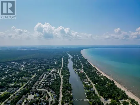 74 Forest Avenue Wasaga Beach ON L9Z 2K4