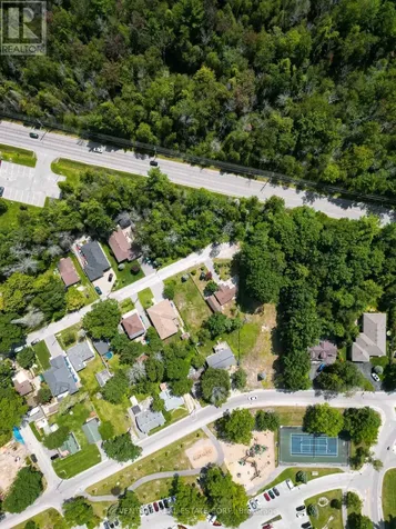 74 Forest Avenue Wasaga Beach ON L9Z 2K4