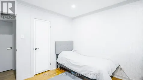 134 David Drive Ottawa ON K2G 2N9