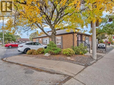 2828 Howard Avenue Windsor ON N8X 3Y3