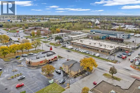 2828 Howard Avenue Windsor ON N8X 3Y3