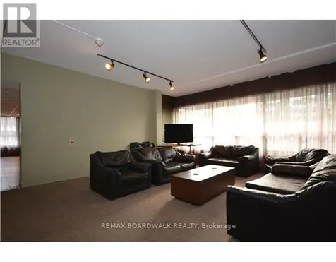 1785 Riverside Drive Ottawa ON K1G 3T7