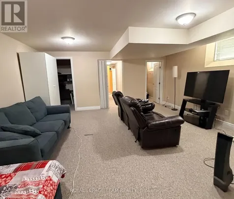 1221 Anoka Street Ottawa ON K1V 6C5