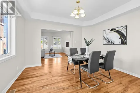 4 Tamarack Place North Ottawa ON K2J 4R3