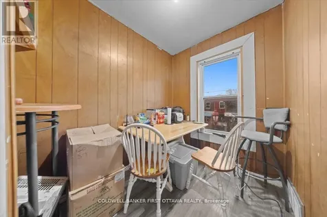 827 Somerset Street West Ottawa ON K1R 6R4
