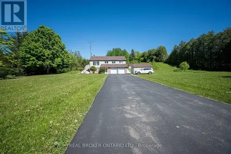 16 Old Carriage Road East Garafraxa ON L9W 5A3