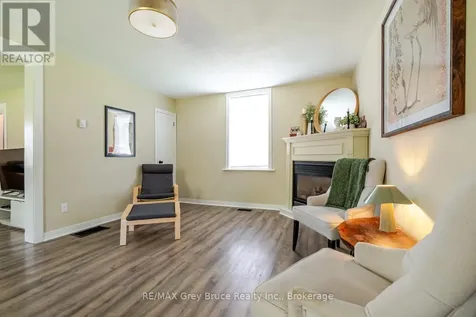 105 Main Street Arran-elderslie ON N0H 2N0