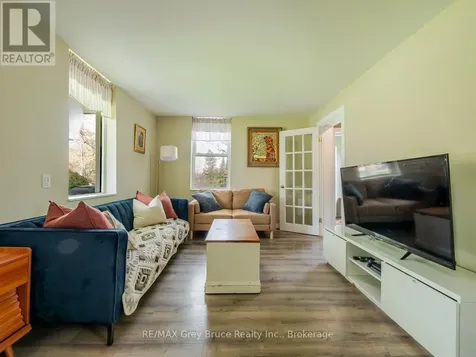 105 Main Street Arran-elderslie ON N0H 2N0