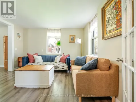 105 Main Street Arran-elderslie ON N0H 2N0