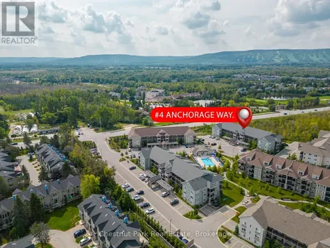 4 Anchorage Crescent Collingwood ON L9Y 0Y6