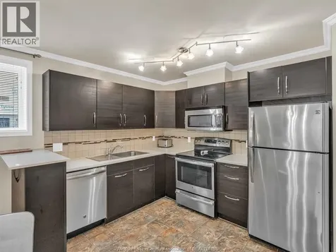 1811 Northway Avenue Windsor ON N9B 3M1