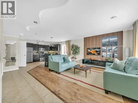 1811 Northway Avenue Windsor ON N9B 3M1