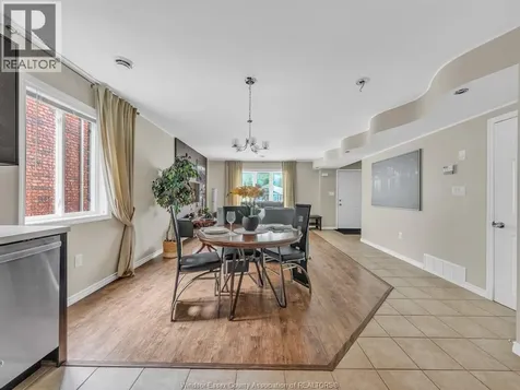 1811 Northway Avenue Windsor ON N9B 3M1