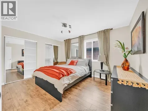1811 Northway Avenue Windsor ON N9B 3M1