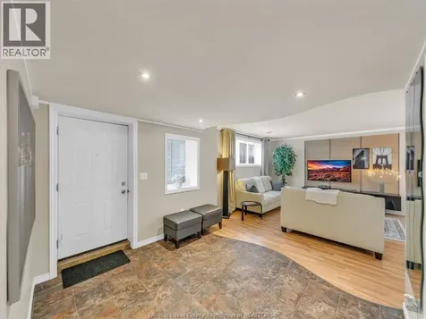 1811 Northway Avenue Windsor ON N9B 3M1