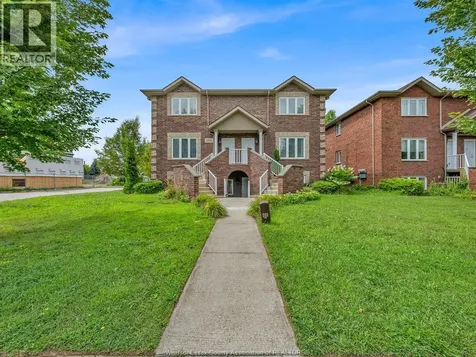 1811 Northway Avenue Windsor ON N9B 3M1