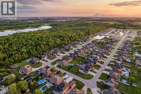8381 Aalbers Crescent Amherstburg ON N0R 1J0