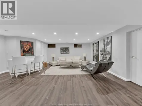 11965 Riverside Drive East Windsor ON N8P 1A8