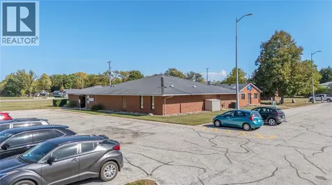 2109 London Line Sarnia ON N7T 7H2