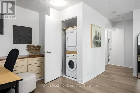 155 Legion Road North Toronto (mimico) ON M8Y 0A7
