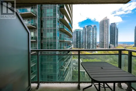 155 Legion Road North Toronto (mimico) ON M8Y 0A7