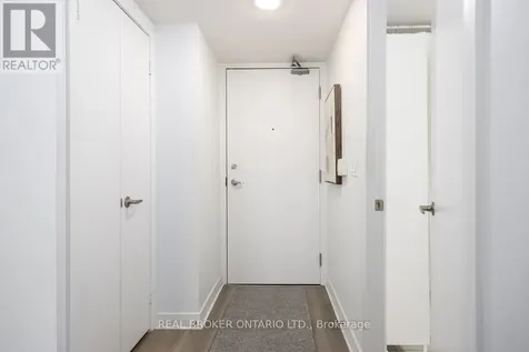 155 Legion Road North Toronto (mimico) ON M8Y 0A7