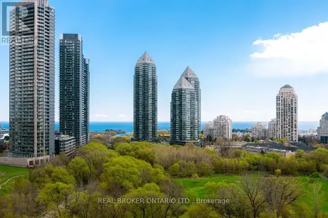 155 Legion Road North Toronto (mimico) ON M8Y 0A7