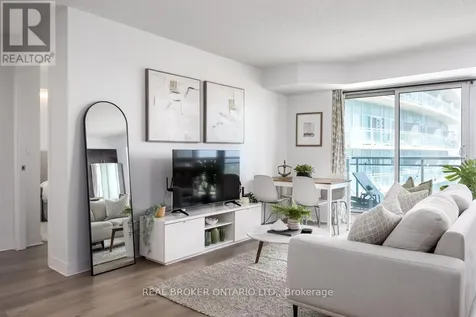 155 Legion Road North Toronto (mimico) ON M8Y 0A7
