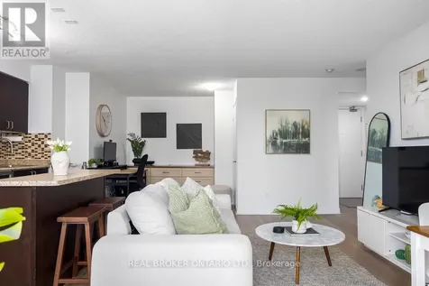 155 Legion Road North Toronto (mimico) ON M8Y 0A7
