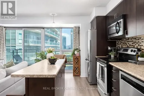 155 Legion Road North Toronto (mimico) ON M8Y 0A7